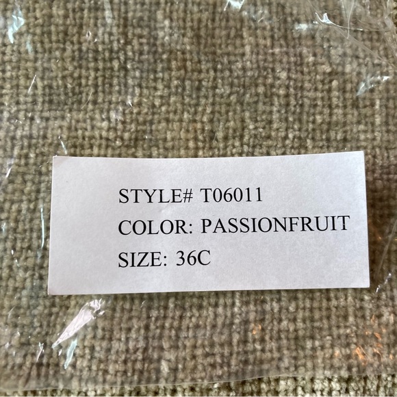 A. Che Swim Top | Color Passionfruit | Style: T06011| NWT - Picture 10 of 10